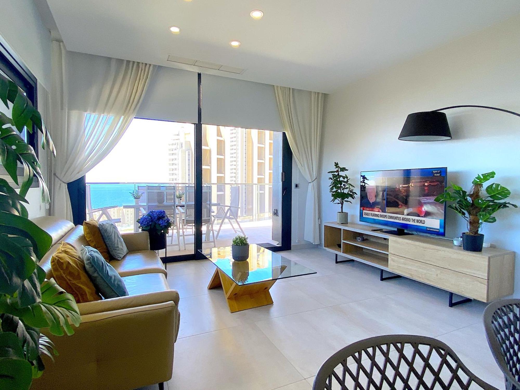 Lujoso Apartament Con Impresionantes Vistas Al Mar Benidorm Buitenkant foto
