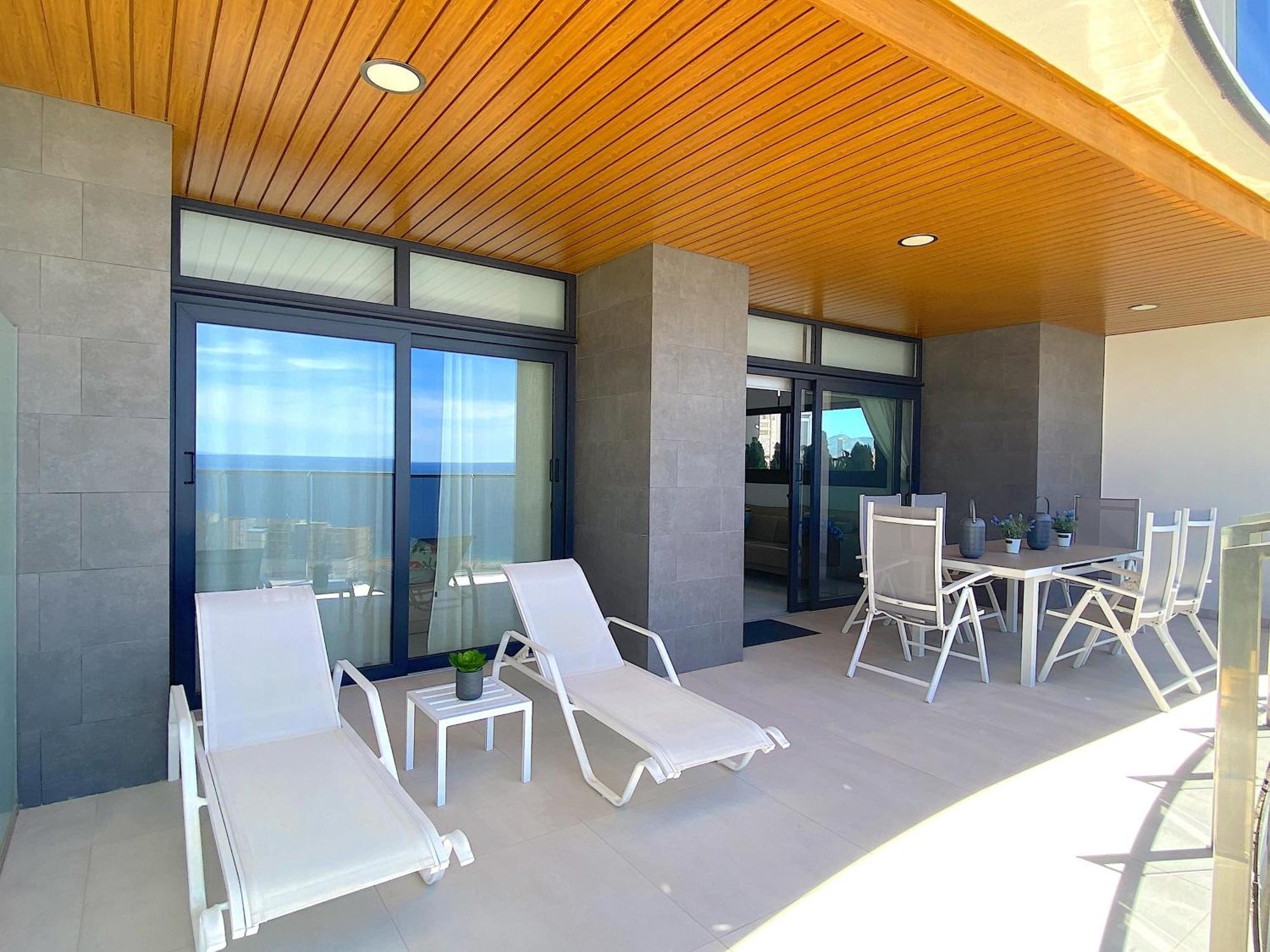 Lujoso Apartament Con Impresionantes Vistas Al Mar Benidorm Buitenkant foto