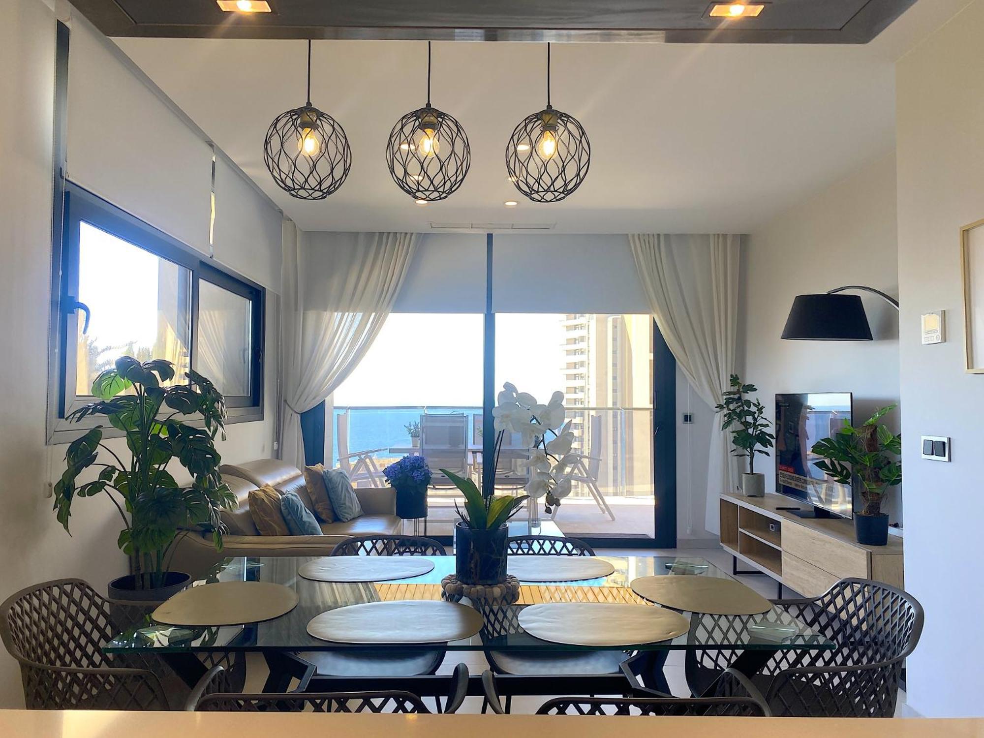 Lujoso Apartament Con Impresionantes Vistas Al Mar Benidorm Buitenkant foto