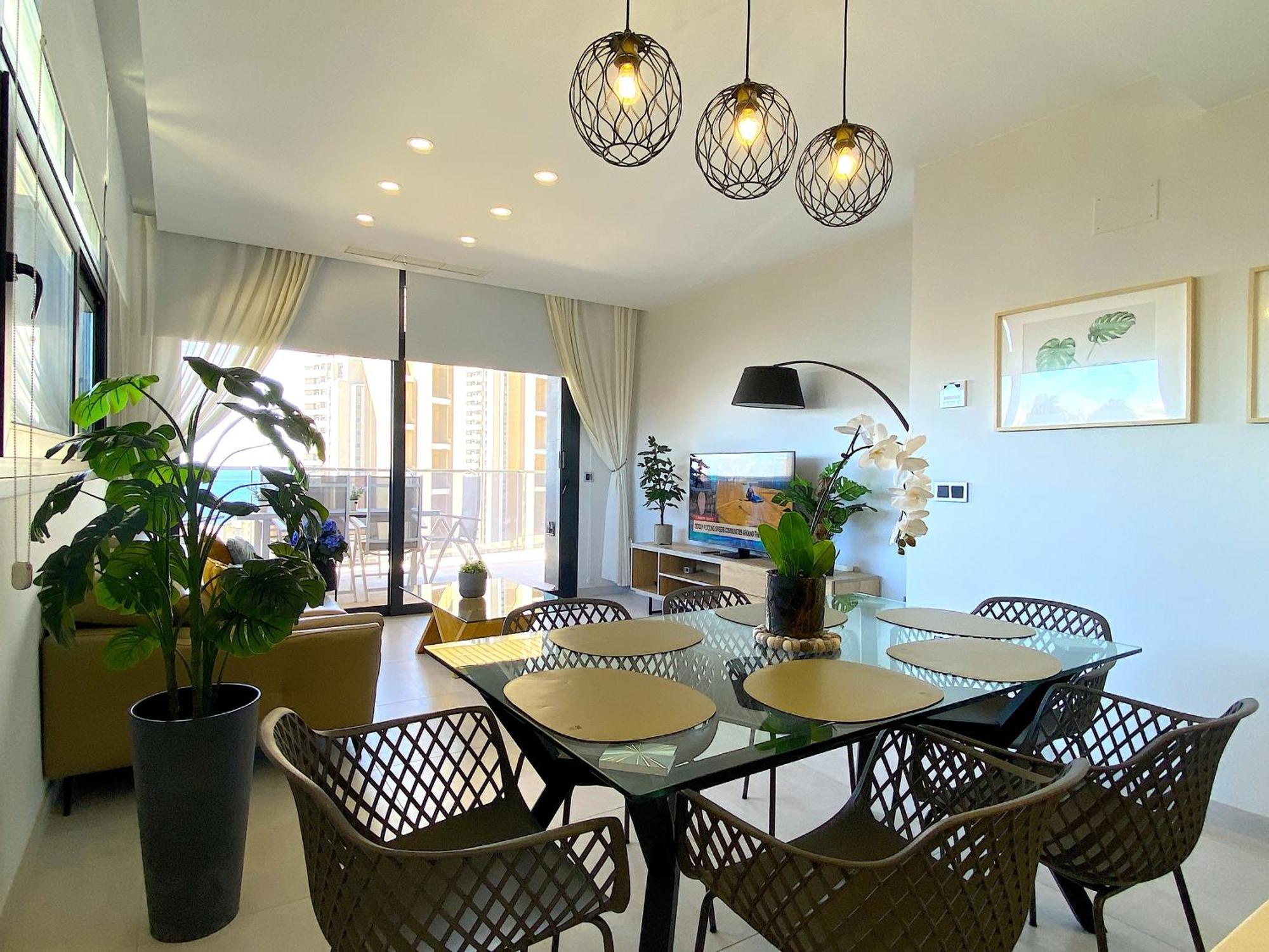 Lujoso Apartament Con Impresionantes Vistas Al Mar Benidorm Buitenkant foto