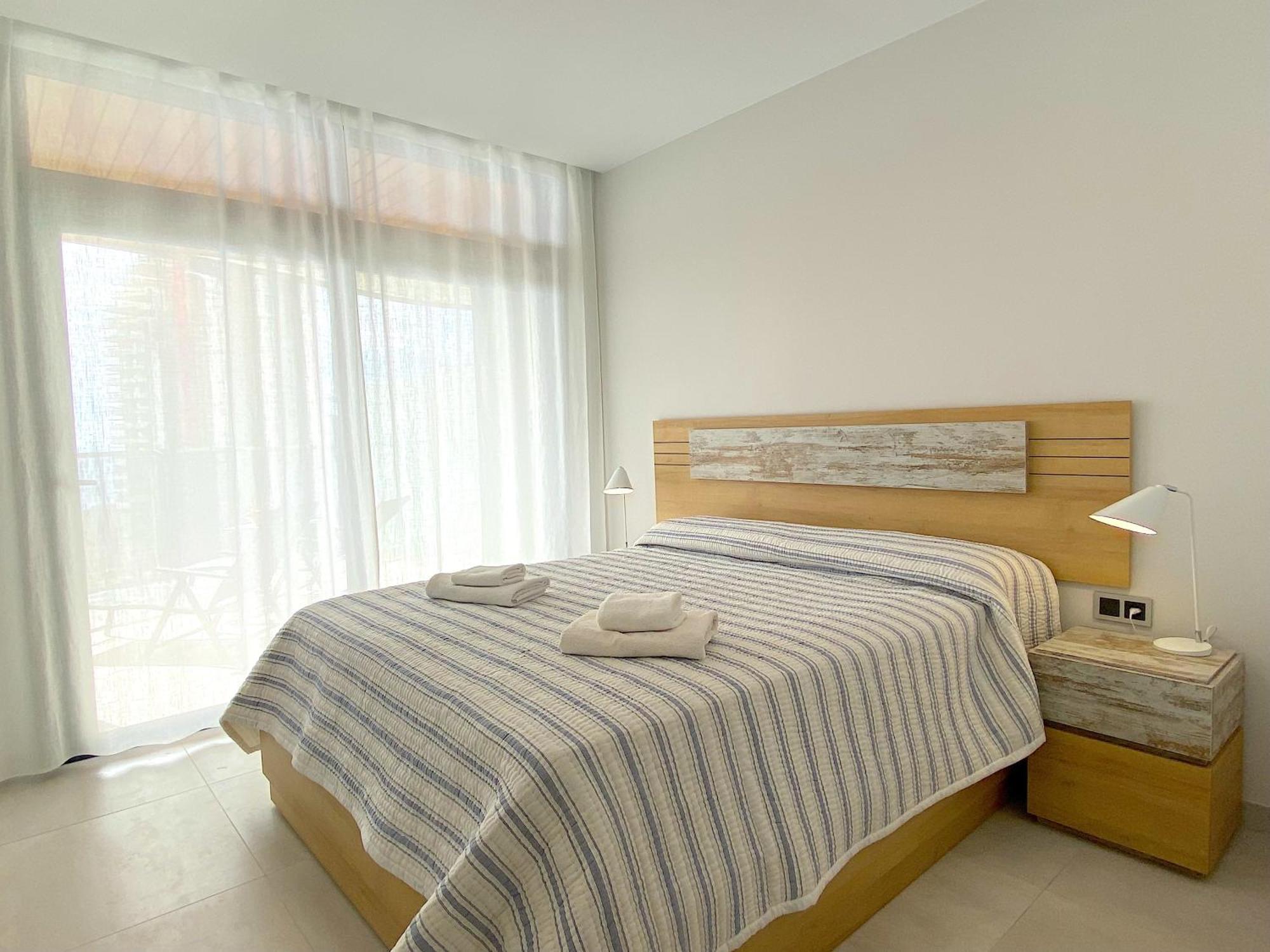 Lujoso Apartament Con Impresionantes Vistas Al Mar Benidorm Buitenkant foto