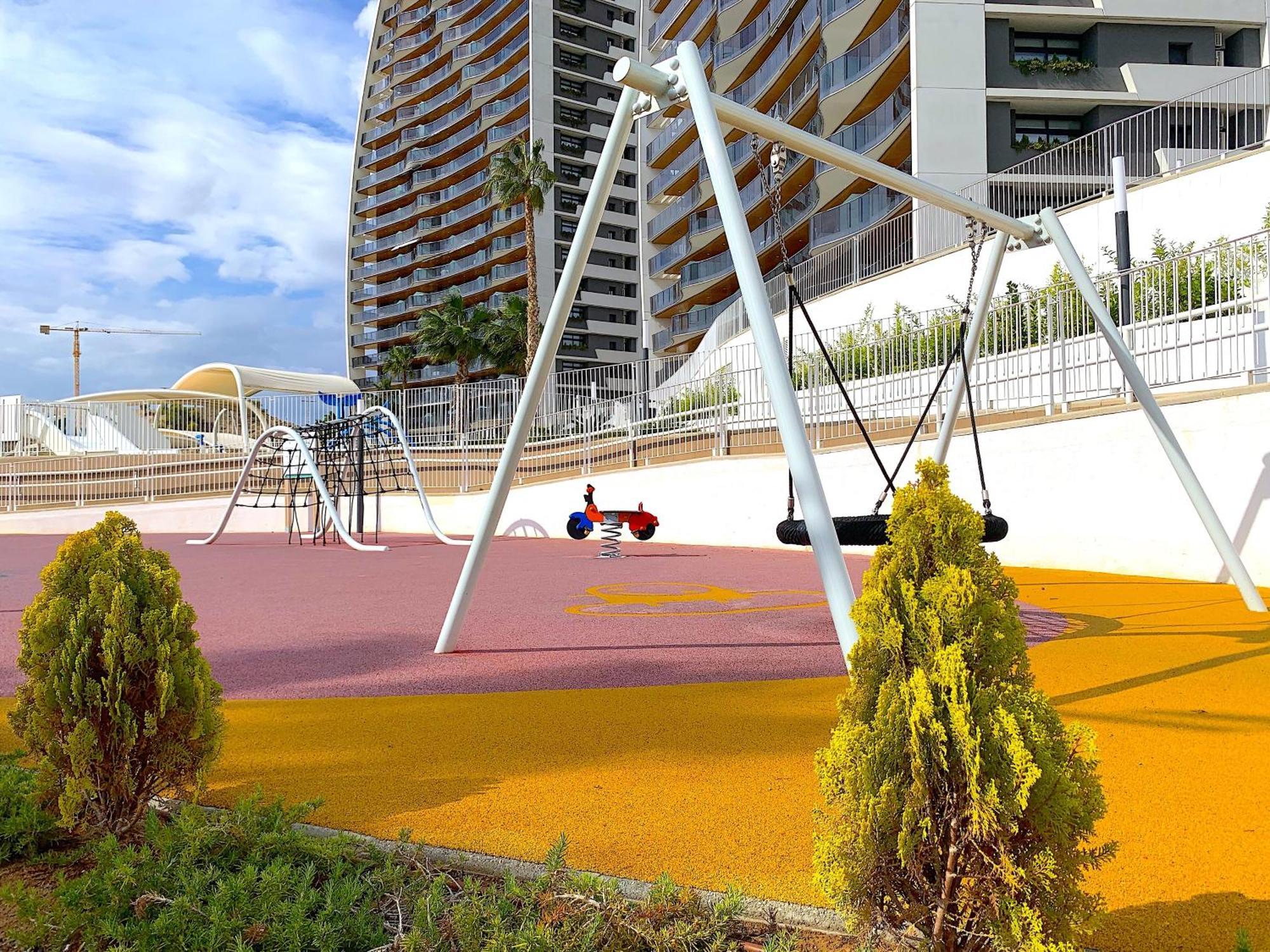 Lujoso Apartament Con Impresionantes Vistas Al Mar Benidorm Buitenkant foto
